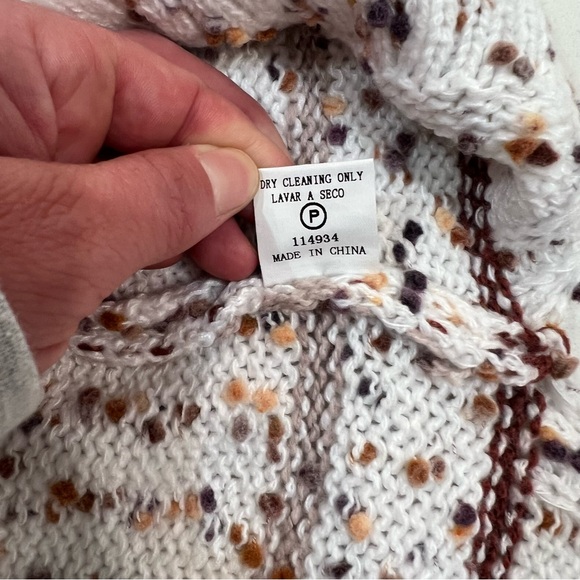 Staccato Popcorn Striped Crewneck Sweater - Picture 7 of 7